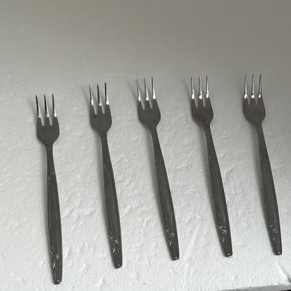 Vintage IIC Imperial stainless Cocktail Fork Young Rose set of 5